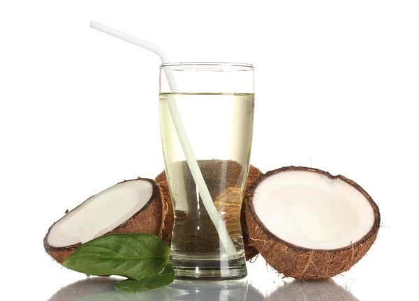 Sumo de coco e coco isolado sobre branco — Fotografia de Stock