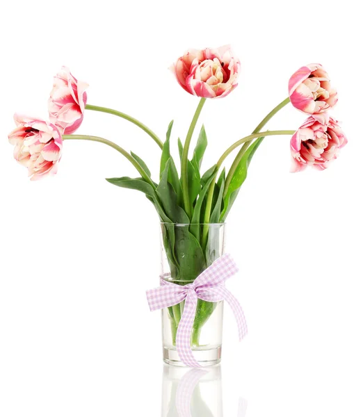 Gyönyörű tulipánok a vázában elszigetelt fehér — Stock Fotó