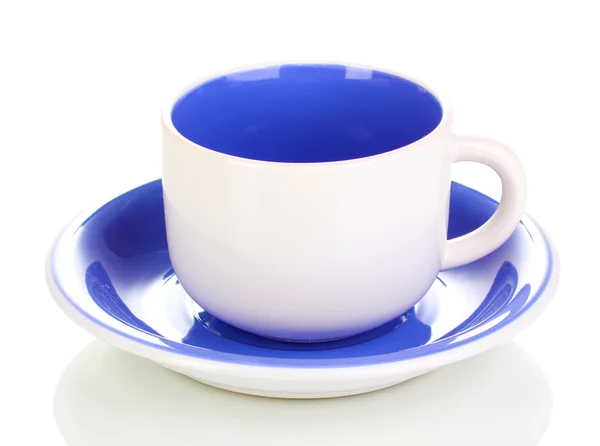Beyaz fincan ve fincan tabağı üzerinde beyaz izole — Stok fotoğraf