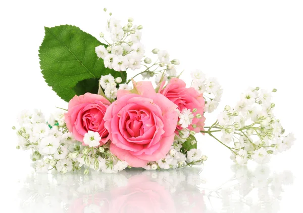 Rosas rosadas en ramo aisladas en blanco —  Fotos de Stock