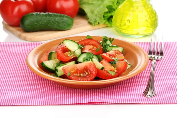 Friss saláta paradicsommal és uborkával — Stock Fotó