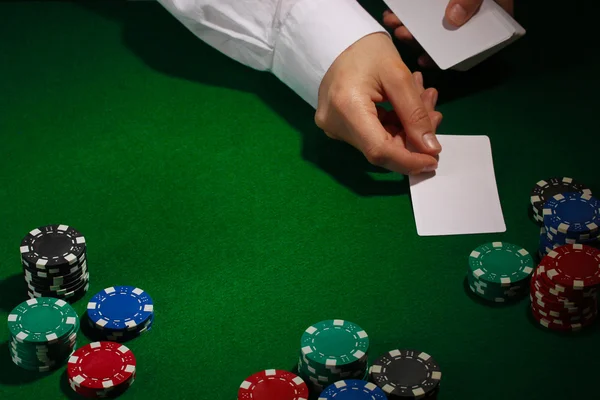 绿色桌上扑克设置 — 图库照片