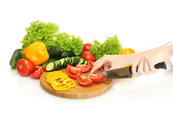 女人手切蔬菜厨房黑板上 — 图库照片