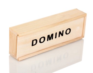 beyaz izole domino ile ahşap kutu