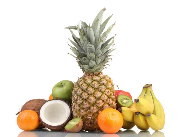Tropische Früchte isoliert auf weiß — Stockfoto
