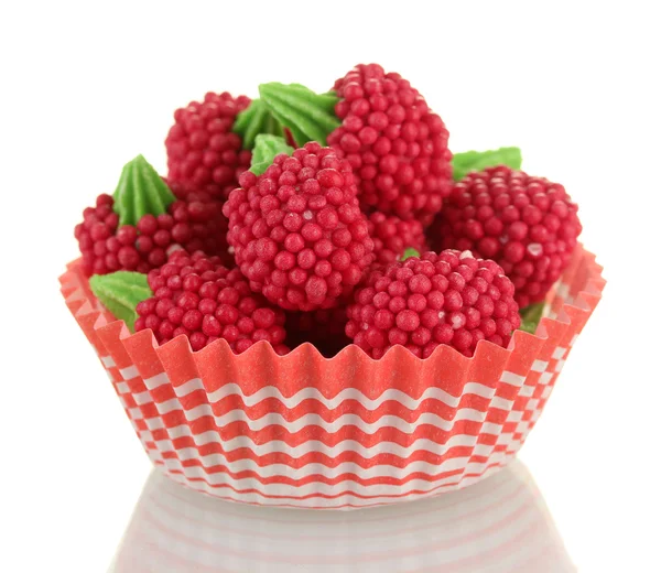 Framboesas doces vermelhas isoladas em branco — Fotografia de Stock