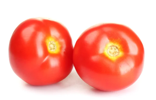 Tomates rojos maduros aislados en blanco — Foto de Stock