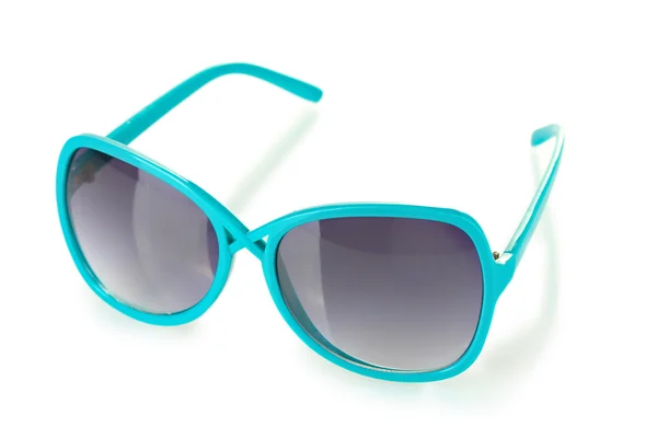 Óculos de sol azuis de mulher na moda isolados em branco — Fotografia de Stock