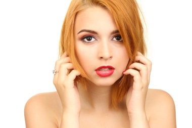 glamour makyaj ve kırmızı manikür olan seksi kadın portresi