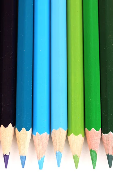 白に隔離された色鉛筆 — ストック写真