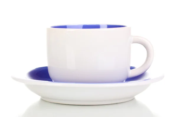 Beyaz fincan ve fincan tabağı üzerinde beyaz izole — Stok fotoğraf