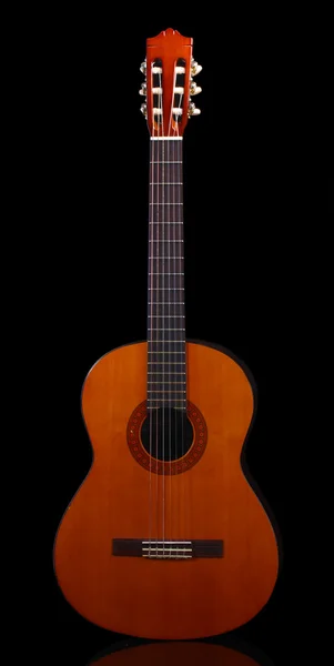Siyah arka plan üzerine Retro gitar — Stok fotoğraf