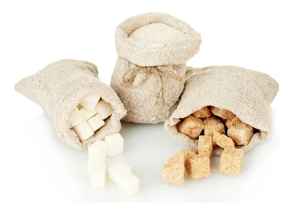 Ontslaan met verschillende types van suiker geïsoleerd op wit — Stockfoto