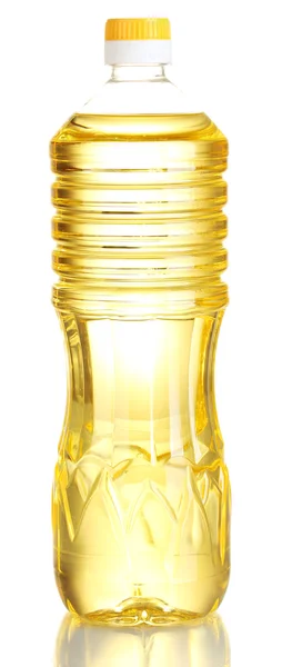 Подсолнечное масло в пластиковой бутылке на белом фоне — стоковое фото