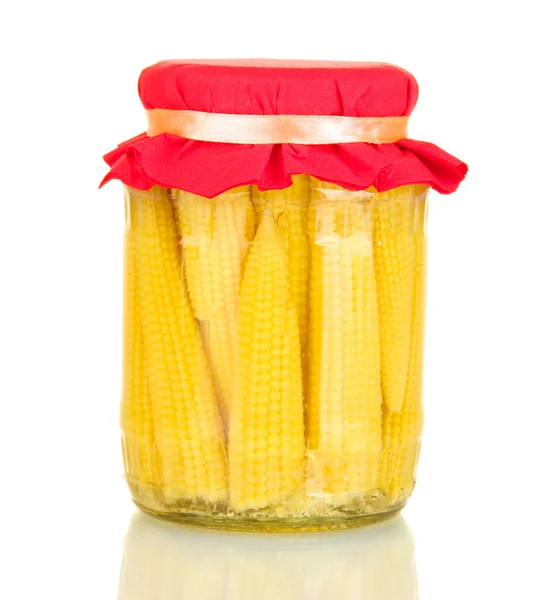 Słój z puszki kukurydzy na białym tle — Zdjęcie stockowe