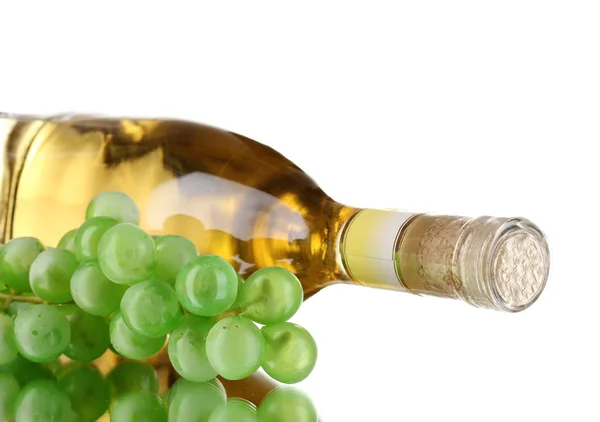 Bottle of great wine isolated on white — Stock Photo, Image