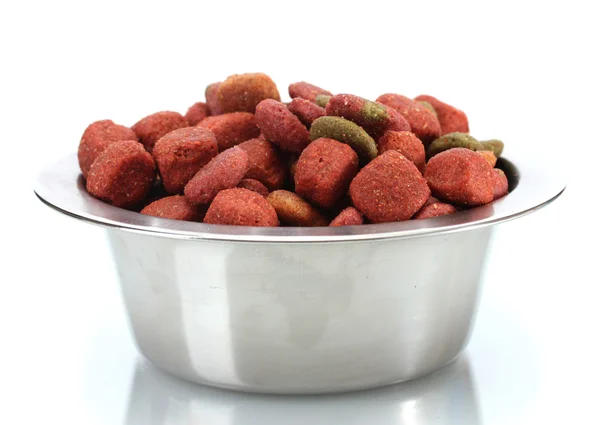 Comida seca para perros en cuenco de metal aislado en blanco — Foto de Stock