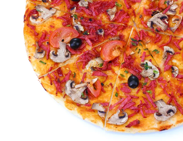 与蔬菜和孤立在白色的腊肠美味披萨 — 图库照片