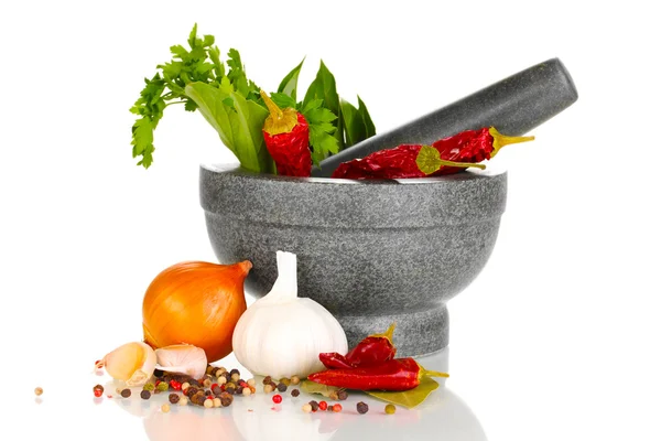 Uppsättning av ingredienser och krydda för matlagning isolerad på vit — Stockfoto