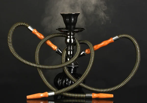 Hookah dym na czarnym tle — Zdjęcie stockowe