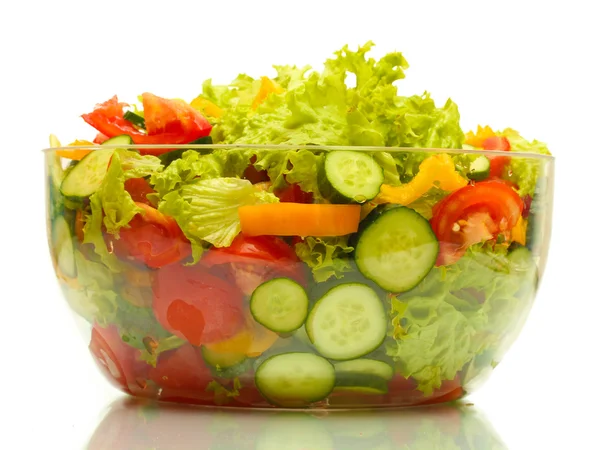 Zeleninový salát v průhledné misce izolovaných na bílém — Stock fotografie