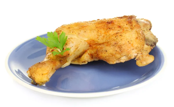 Perna de frango assado com salsa na placa isolada em branco — Fotografia de Stock