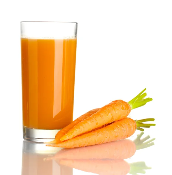 Glass of carrot juice and fresh carrots isolated on white — Stock Photo, Image