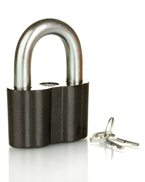 Cadeado velho com chaves isoladas no fundo branco — Fotografia de Stock