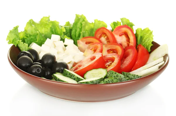 Sabrosa ensalada griega aislada en blanco — Foto de Stock