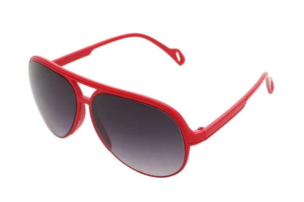 Mujer glamorous gafas de sol rojas aisladas en blanco — Foto de Stock