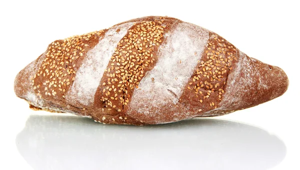 Seluruh roti buatan sendiri terisolasi pada latar belakang putih — Stok Foto