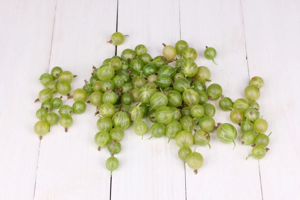 Green gooseberry on wooden background — Stock Photo, Image