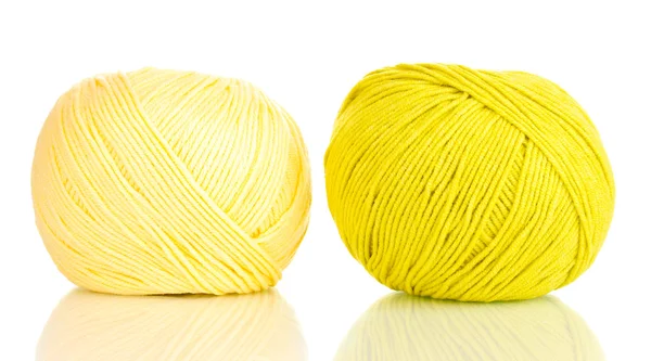 白で隔離される編み糸 — ストック写真