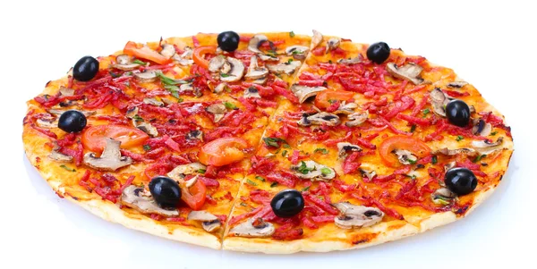 Läcker pizza med grönsaker och salami isolerad på vit — Stockfoto