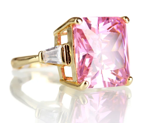 Gyönyörű arany gyűrű, a drágakő elszigetelt fehér — Stock Fotó