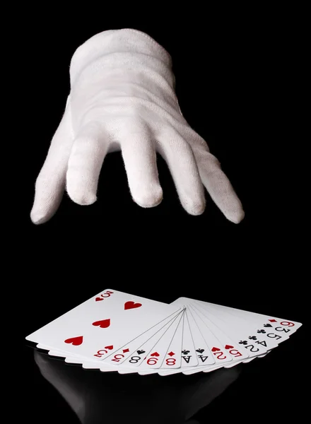 カードと黒の分離の手 — ストック写真