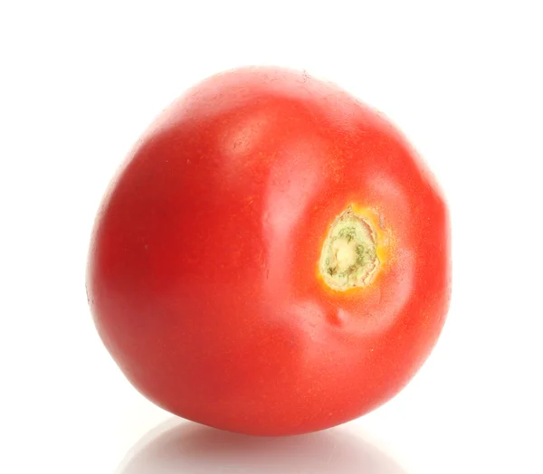 Olgun kırmızı domates beyaza izole edilmiş. — Stok fotoğraf