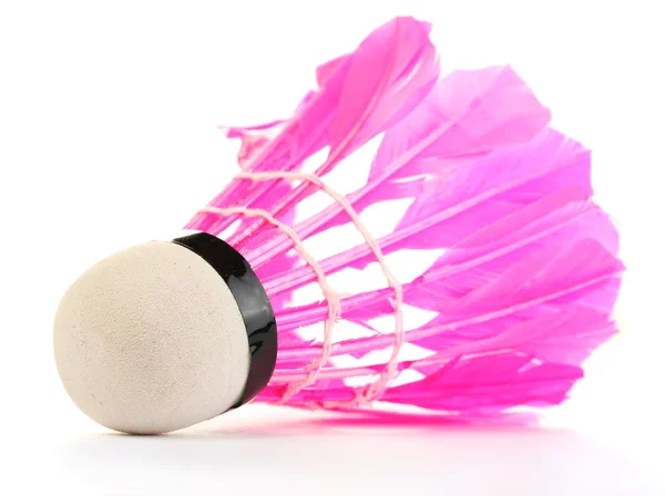 Federball mit rosa Federn isoliert auf weiß — Stockfoto