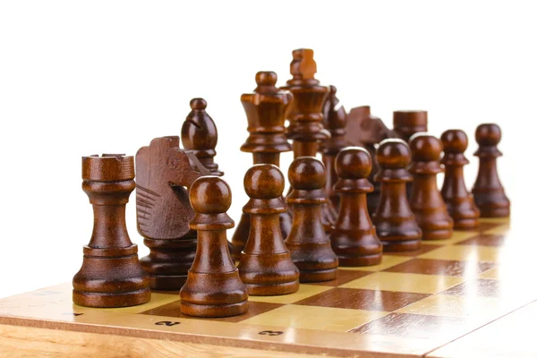 Quadro de xadrez com peças de xadrez isoladas em branco — Fotografia de Stock