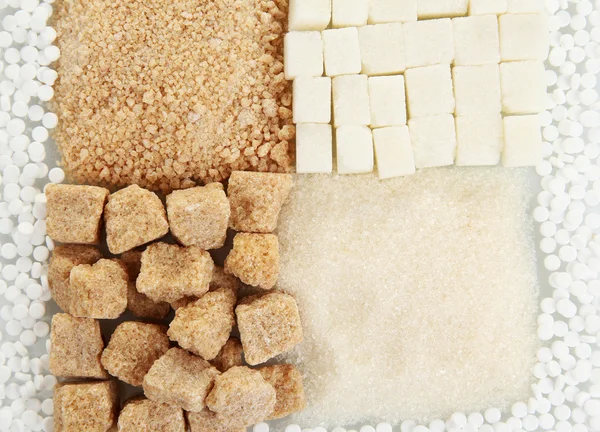 Edulcorante con zucchero bianco e marrone primo piano — Foto Stock