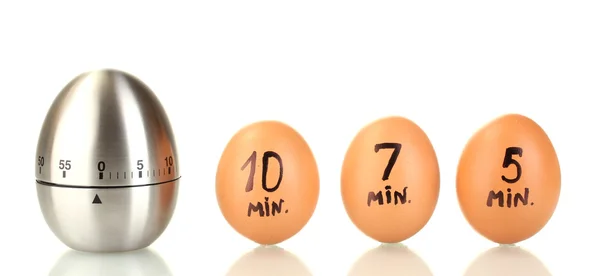 Uovo timer e uova isolate su bianco — Foto Stock
