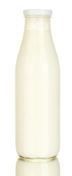 Láhev mléka izolovaných na bílém pozadí detail — Stock fotografie