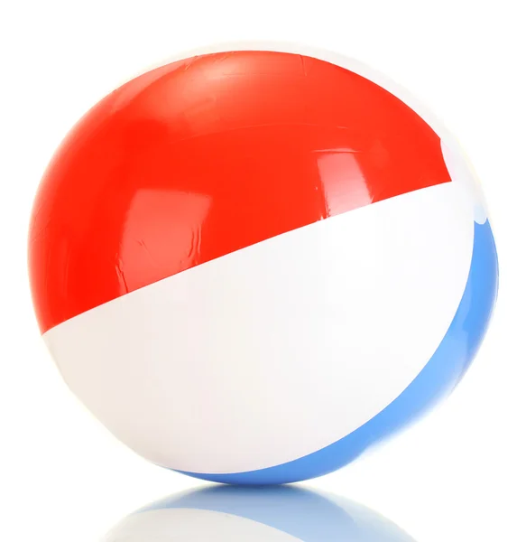 Bola inflable brillante aislada en blanco — Foto de Stock