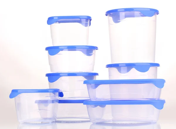 Kunststoffbehälter für Lebensmittel isoliert auf weiß — Stockfoto