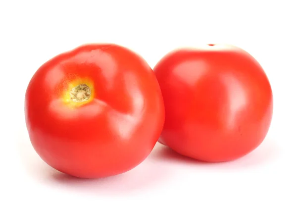 पांढरा वर वेगळे परिपक्व लाल टोमॅटो — स्टॉक फोटो, इमेज