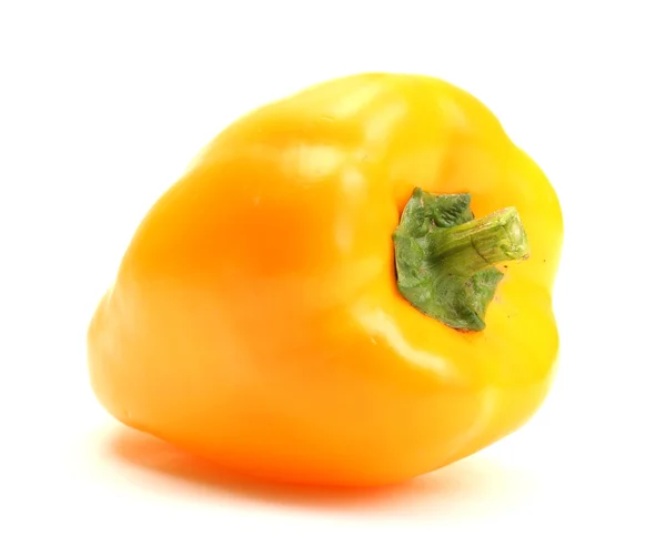Paprika jaune frais isolé sur blanc — Photo
