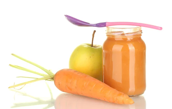 Tarro con frutas y verduras alimentos para bebés y cuchara aislada en blanco —  Fotos de Stock