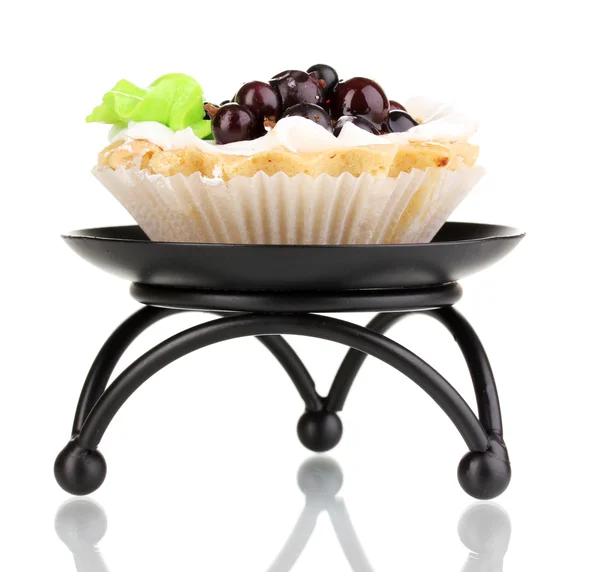 Sladký dort s ovocem na talíř izolovaných na bílém — Stock fotografie