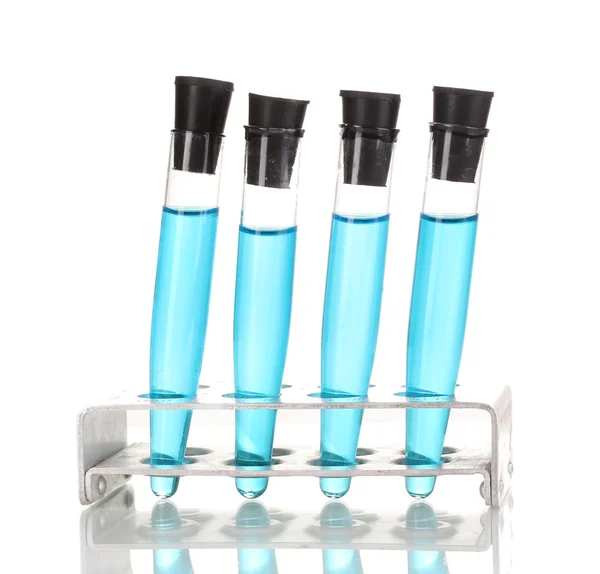 Tubes à essai avec liquide bleu isolé sur blanc — Photo