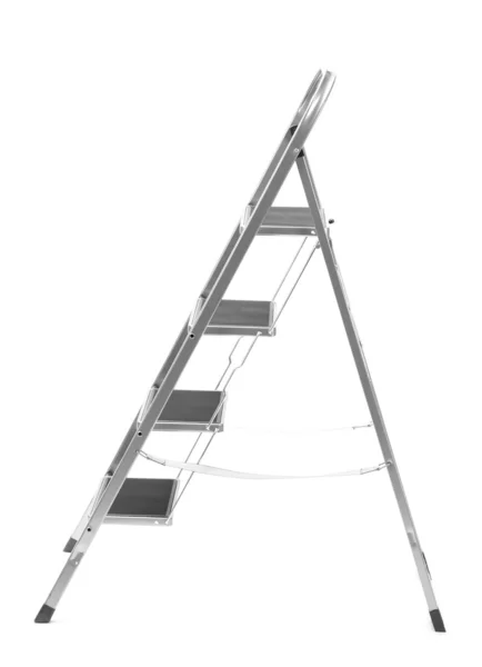白で隔離される金属製のはしご — ストック写真